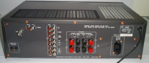 JVC-AX-R741 achterzijde